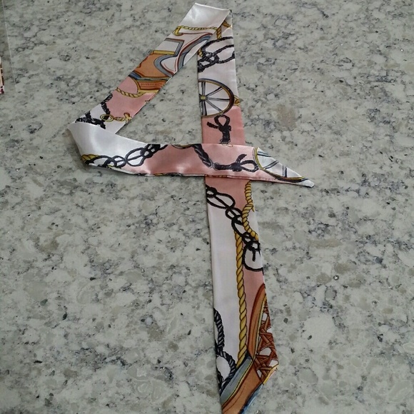 Beautiful twillys set - Picture 2 of 2